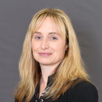 Dr Julie McIntosh
